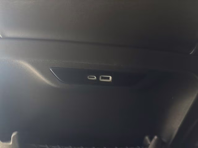 2026 Diamond Black Crystal Pearlcoat Chrysler Pacifica Select AWD Van