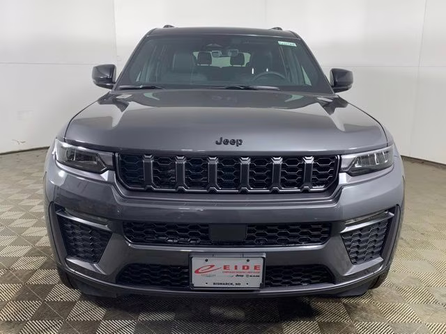 2026 Baltic Gray Metallic Clearcoat Jeep Grand Cherokee L Limited 4X4 SUV