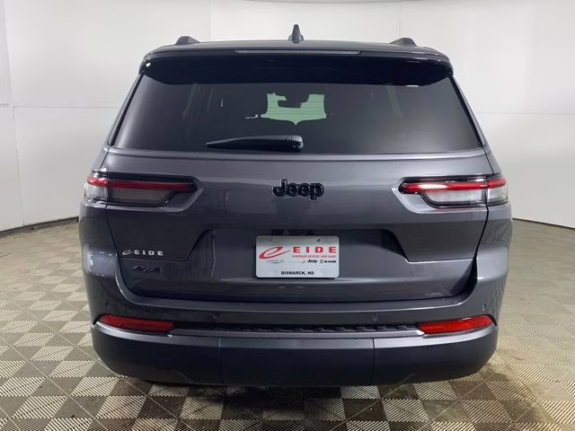 2026 Baltic Gray Metallic Clearcoat Jeep Grand Cherokee L Limited 4X4 SUV