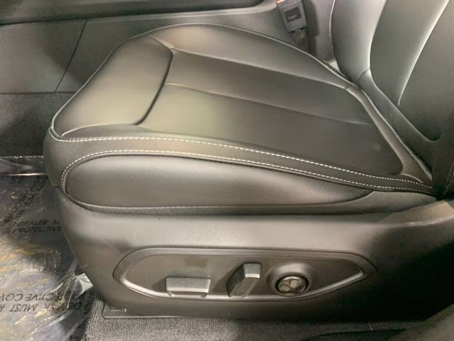 2026 Bright White Clearcoat Jeep Grand Cherokee L Limited 4X4 SUV