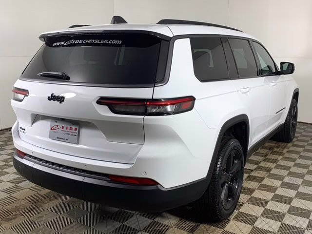 2026 Bright White Clearcoat Jeep Grand Cherokee L Limited 4X4 SUV