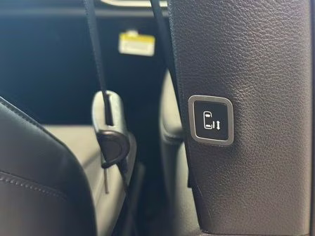 2026 Diamond Black Crystal Pearlcoat Chrysler Pacifica Select AWD Van