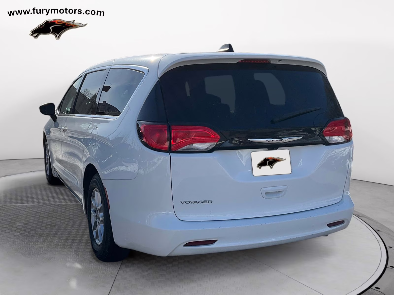 2022 Bright White Clearcoat Chrysler Voyager LX FWD Van