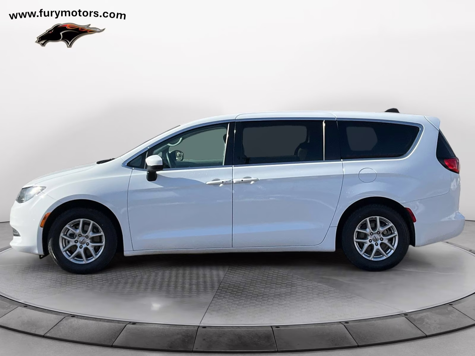 2022 Bright White Clearcoat Chrysler Voyager LX FWD Van