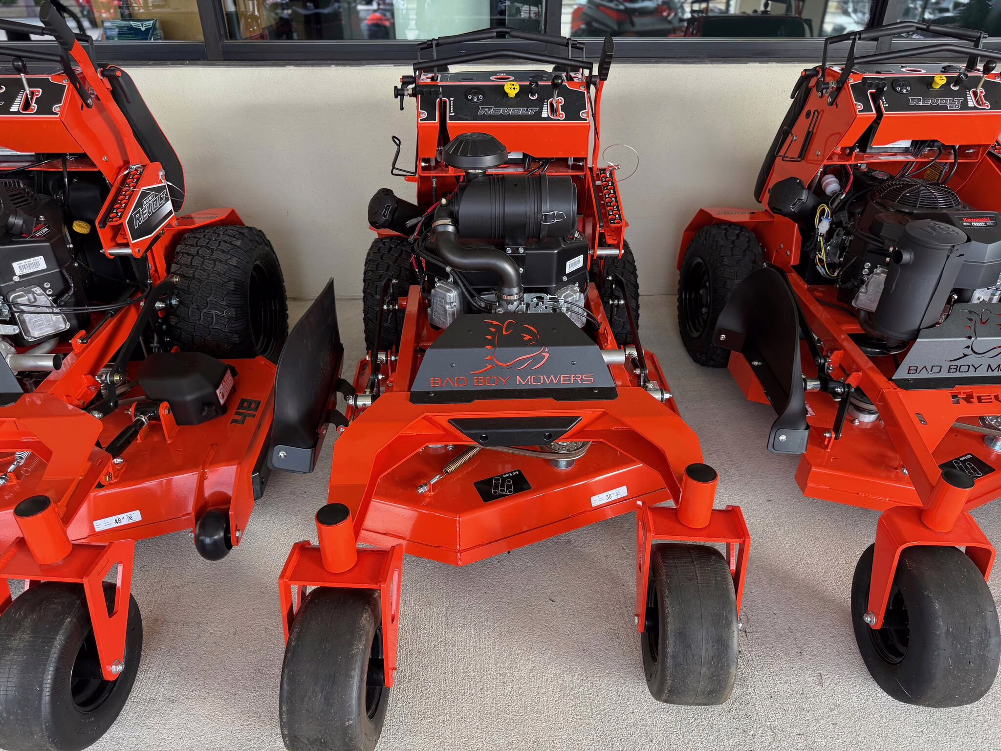 2026 Bad Boy Mowers Outlaw Revolt 36 Lawn Mower