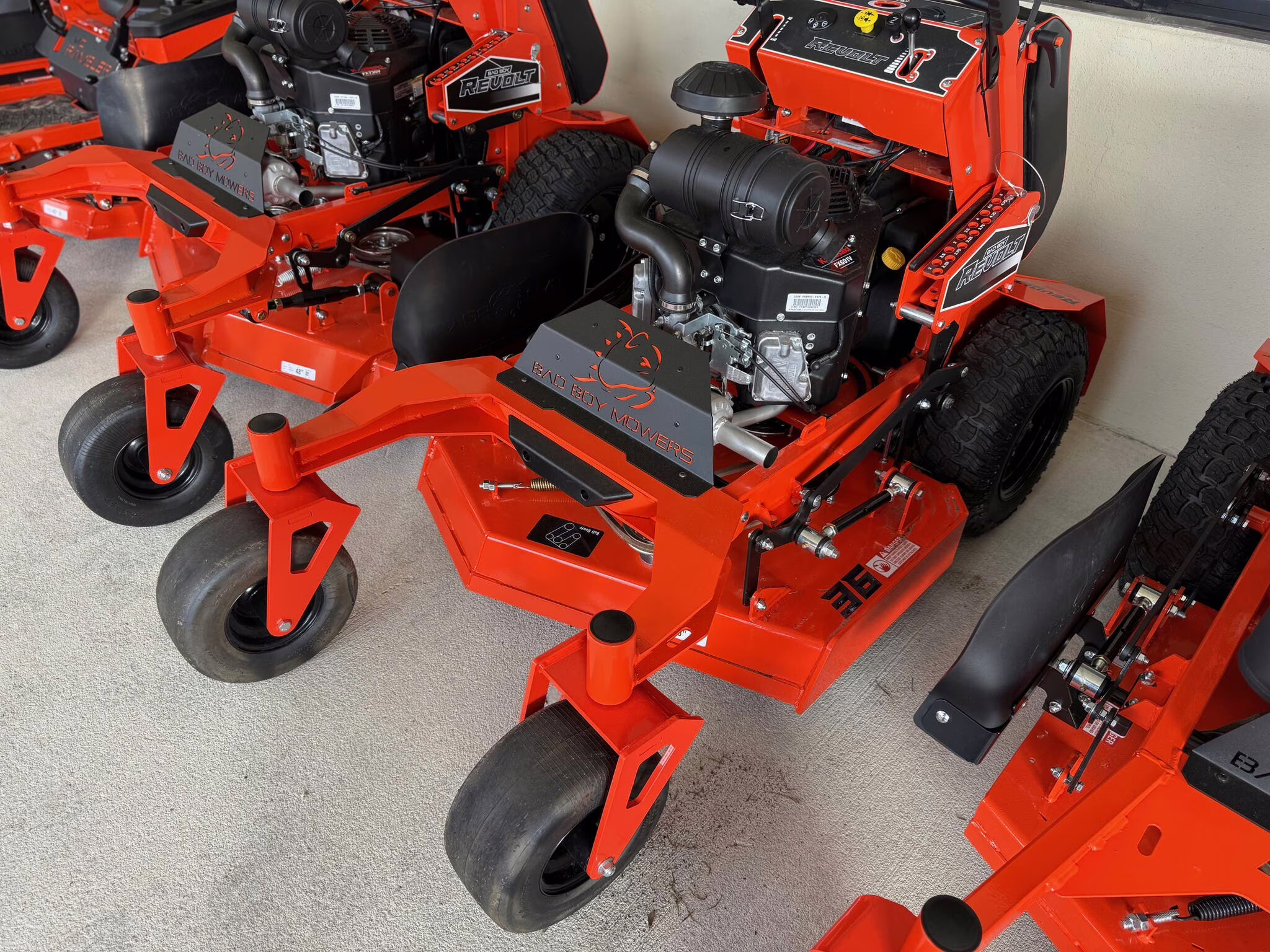 2026 Bad Boy Mowers Outlaw Revolt 36 Lawn Mower