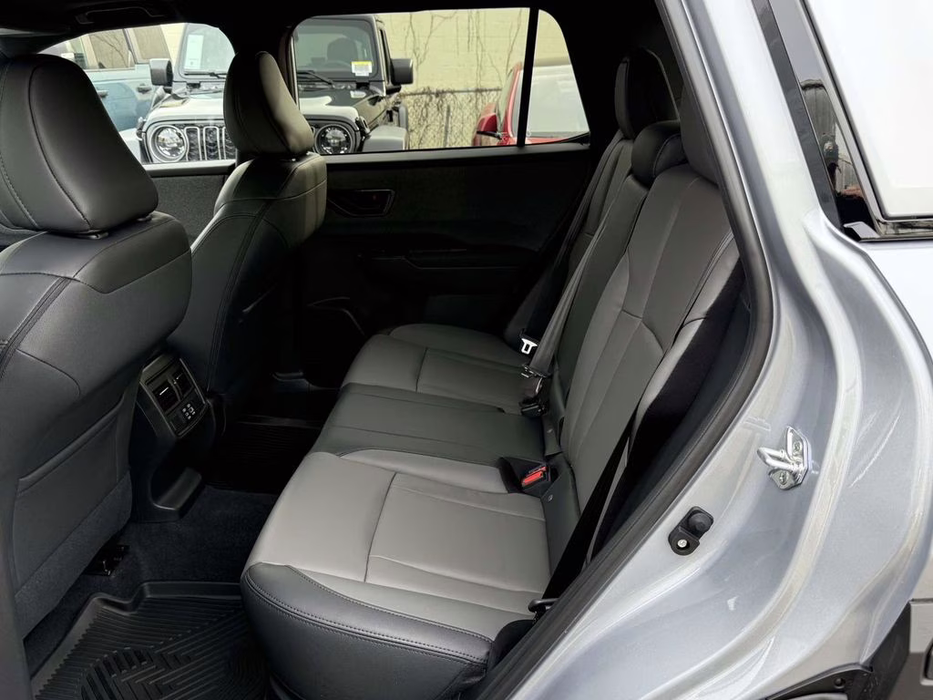 2026 Ice Silver Metallic Subaru Outback Premium AWD SUV