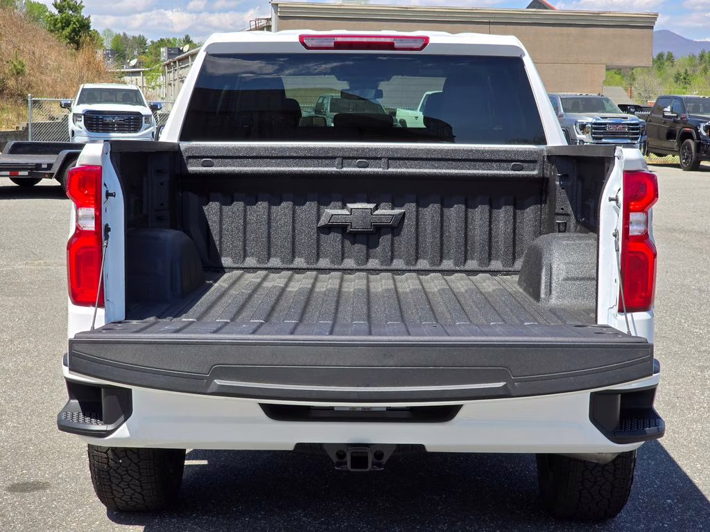 2026 Summit White Chevrolet Silverado 1500 RST 4X4 Truck