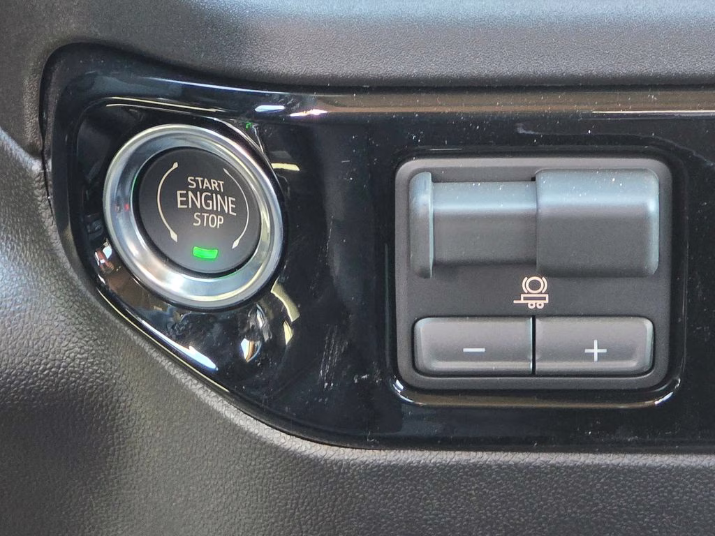 2026 Summit White Chevrolet Silverado 1500 RST 4X4 Truck