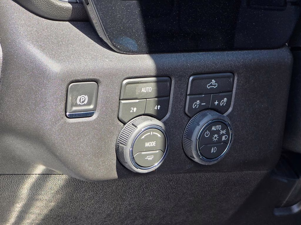 2026 Summit White Chevrolet Silverado 1500 RST 4X4 Truck