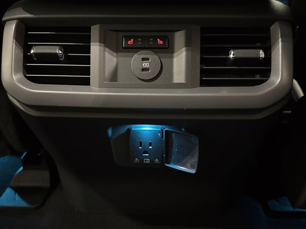 2026 Agate Black Metallic Ford F-150 Lariat 4X4 Truck