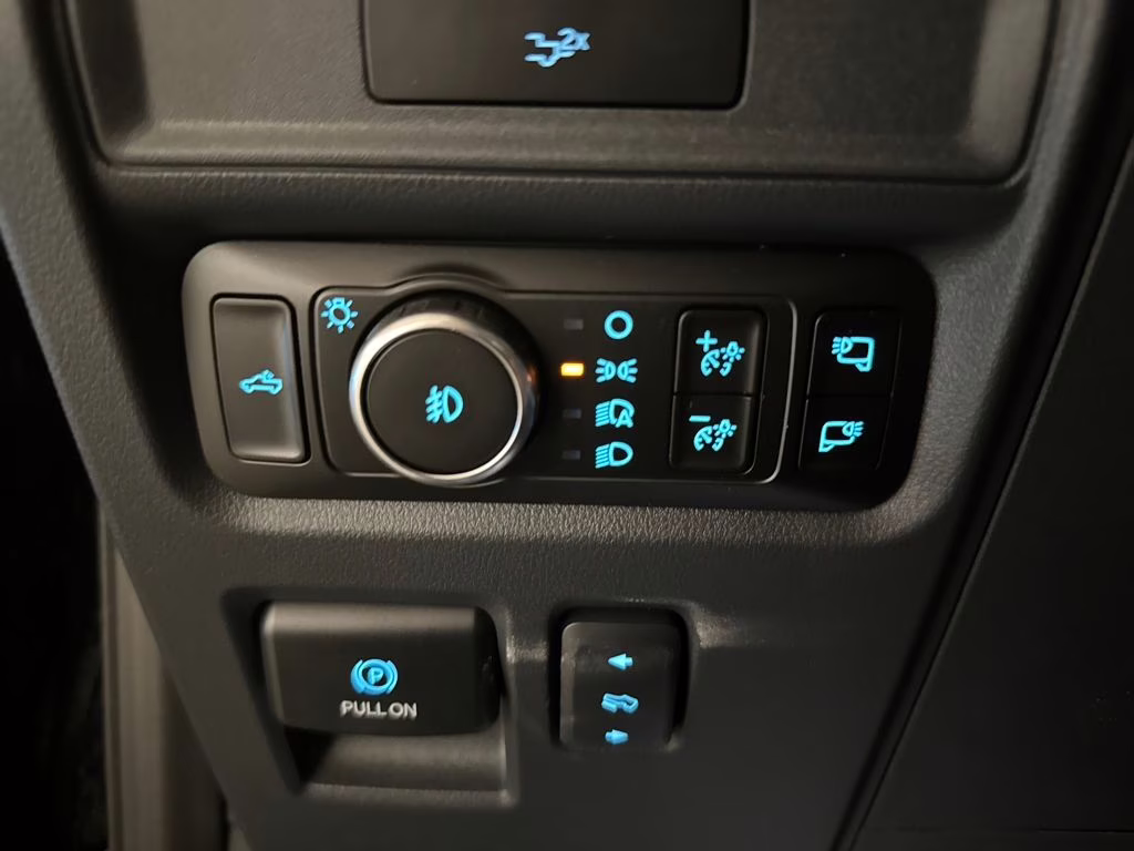 2026 Agate Black Metallic Ford F-150 Lariat 4X4 Truck