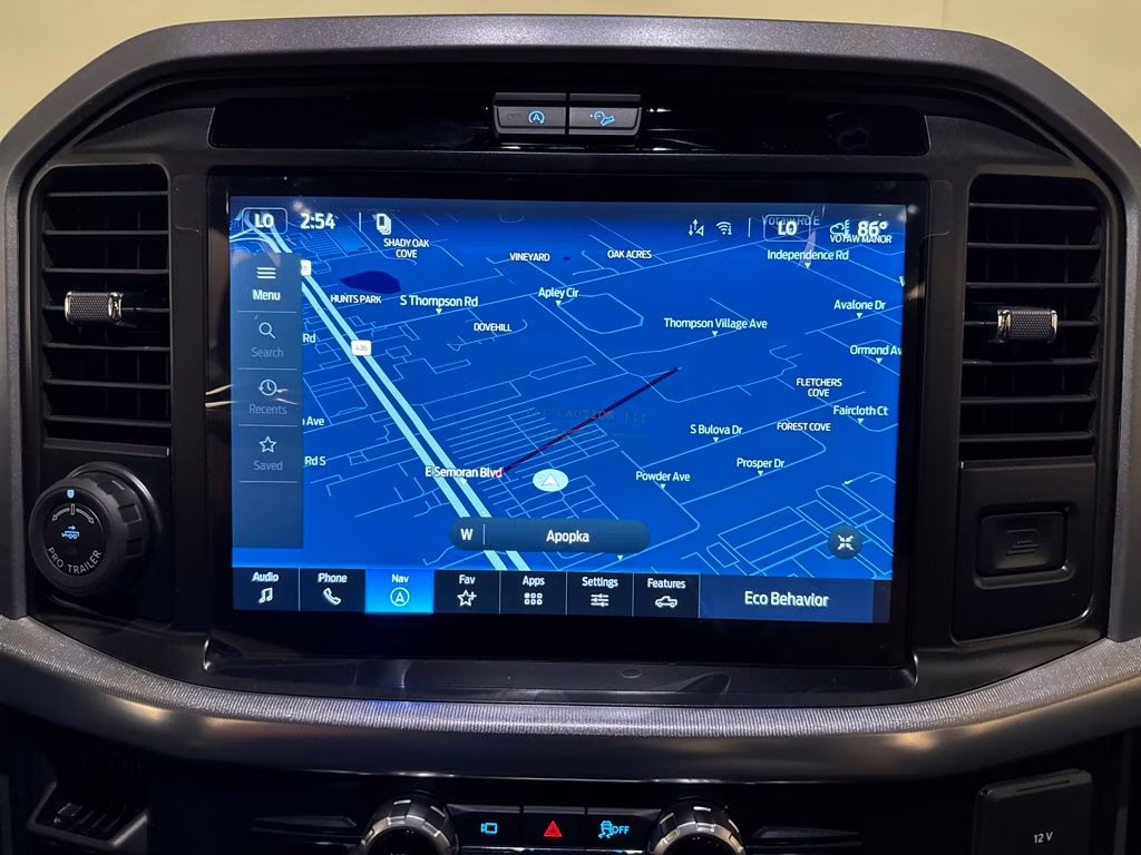 2026 Star White Metallic Tri-Coat Ford F-150 Lariat 4X4 Truck