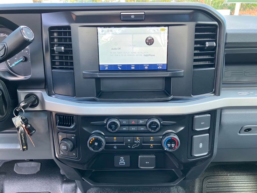 2026 Oxford White Ford Super Duty F-350 SRW XL 4X4 Truck