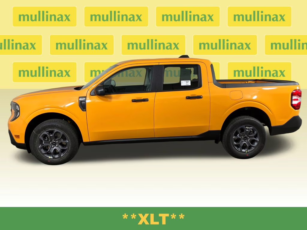 2026 Orange Fury Metallic Tri-Coat Ford Maverick XLT FWD Truck