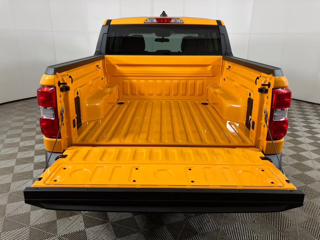 2026 Orange Fury Metallic Tri-Coat Ford Maverick XLT FWD Truck