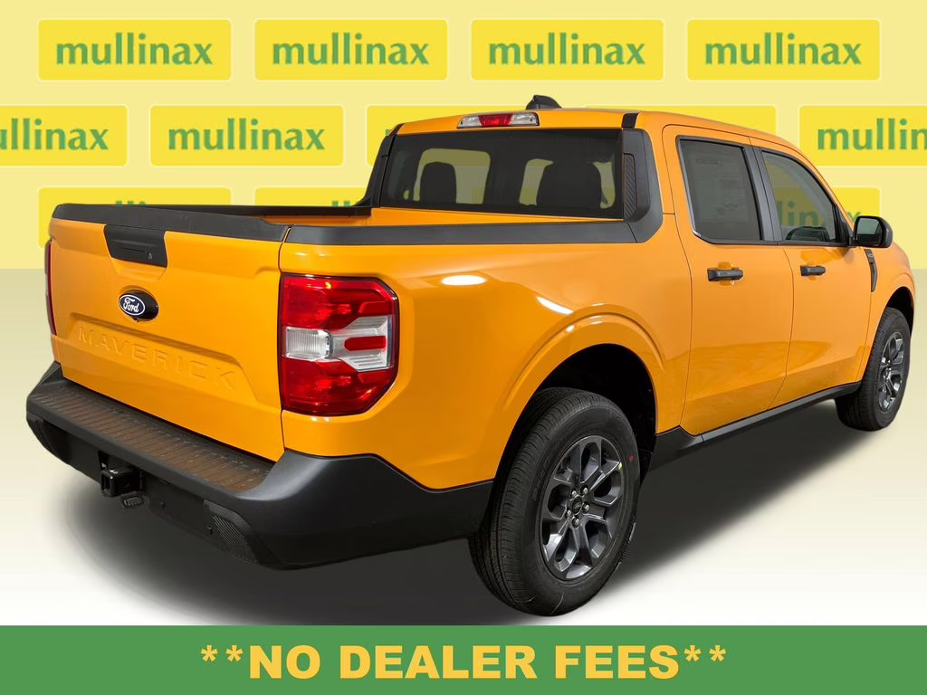 2026 Orange Fury Metallic Tri-Coat Ford Maverick XLT FWD Truck