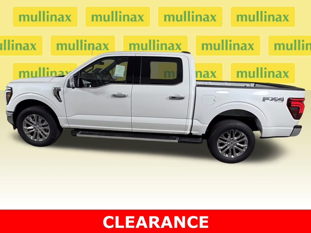 2026 Star White Metallic Tri-Coat Ford F-150 Lariat 4X4 Truck