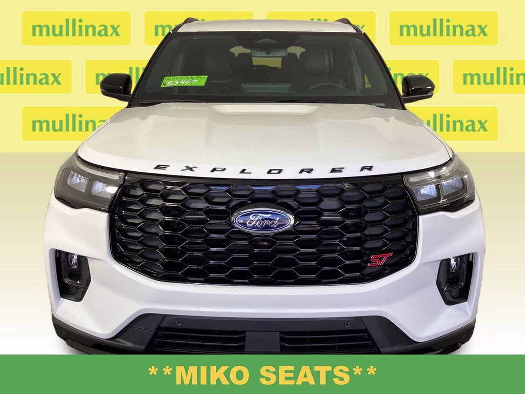 2026 Star White Metallic Tri-Coat Ford Explorer ST RWD SUV