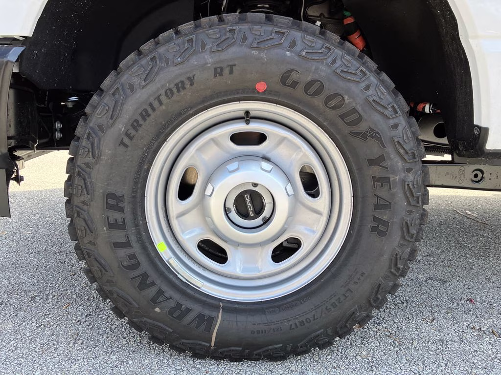 2026 Oxford White Ford Super Duty F-350 SRW XL 4X4 Truck