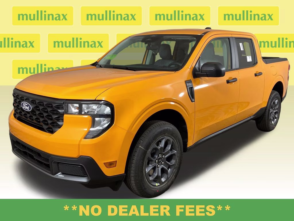 2026 Orange Fury Metallic Tri-Coat Ford Maverick XLT FWD Truck