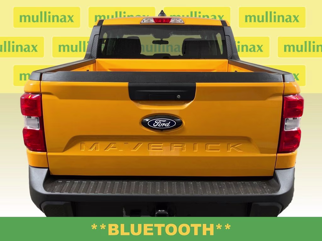 2026 Orange Fury Metallic Tri-Coat Ford Maverick XLT FWD Truck