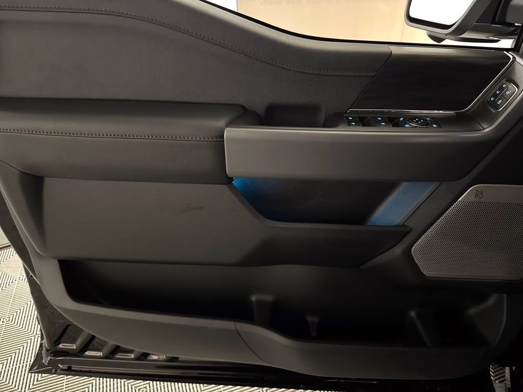 2026 Agate Black Metallic Ford F-150 Lariat 4X4 Truck