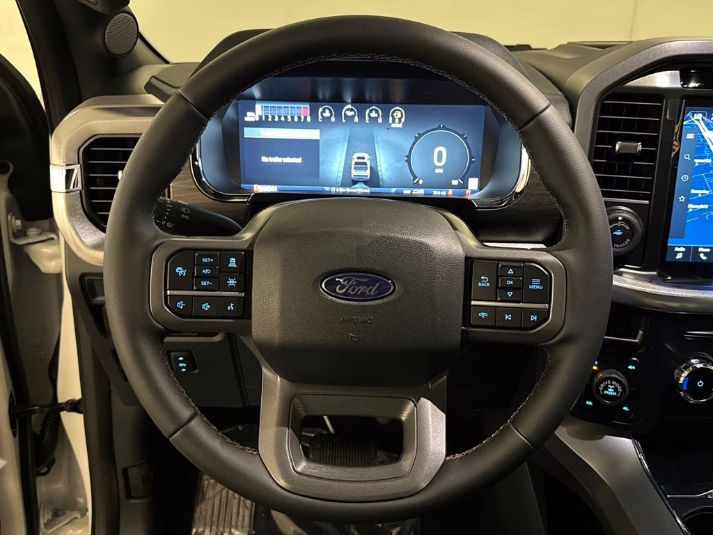 2026 Star White Metallic Tri-Coat Ford F-150 Lariat 4X4 Truck