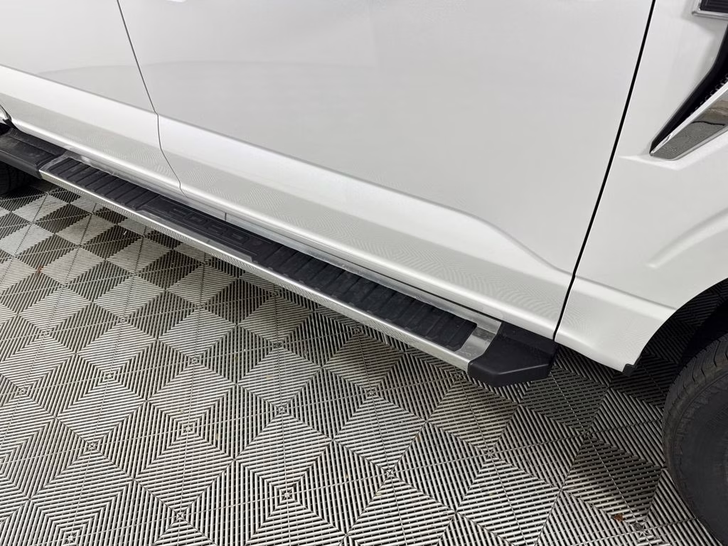 2026 Star White Metallic Tri-Coat Ford F-150 Lariat 4X4 Truck