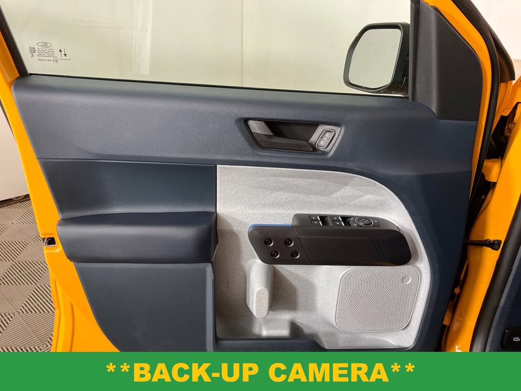 2026 Orange Fury Metallic Tri-Coat Ford Maverick XLT FWD Truck