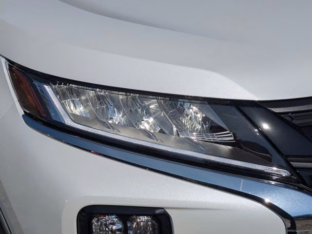 2026 White Diamond Mitsubishi Outlander Sport 2.0 Ralliart 4X4 SUV