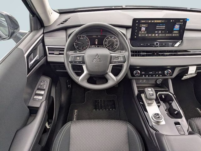 2026 Labrador Black Pearl Mitsubishi Outlander ES FWD SUV