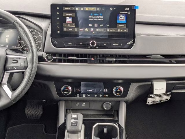 2026 Labrador Black Pearl Mitsubishi Outlander ES FWD SUV