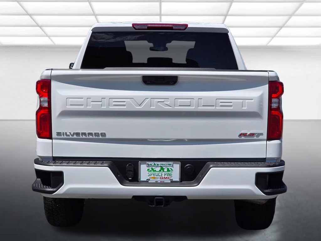 2026 Summit White Chevrolet Silverado 1500 RST 4X4 Truck