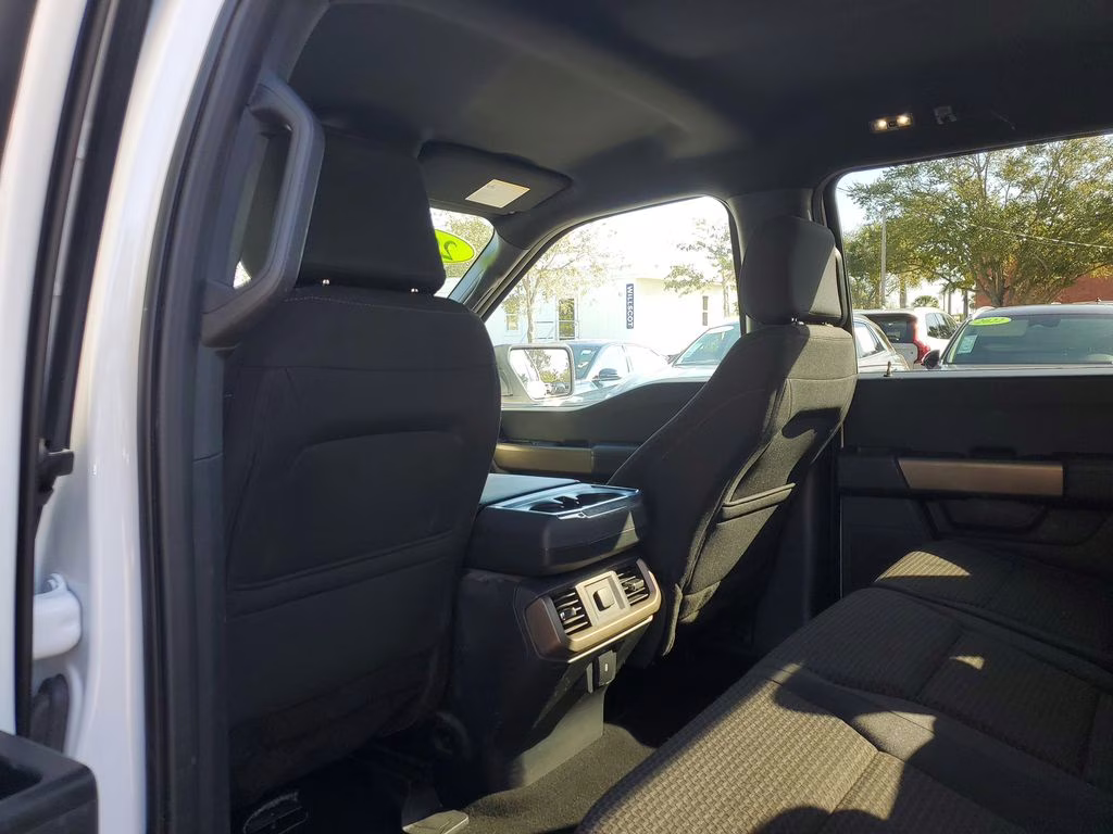 2024 Oxford White Ford F-150 STX 4X4 Truck