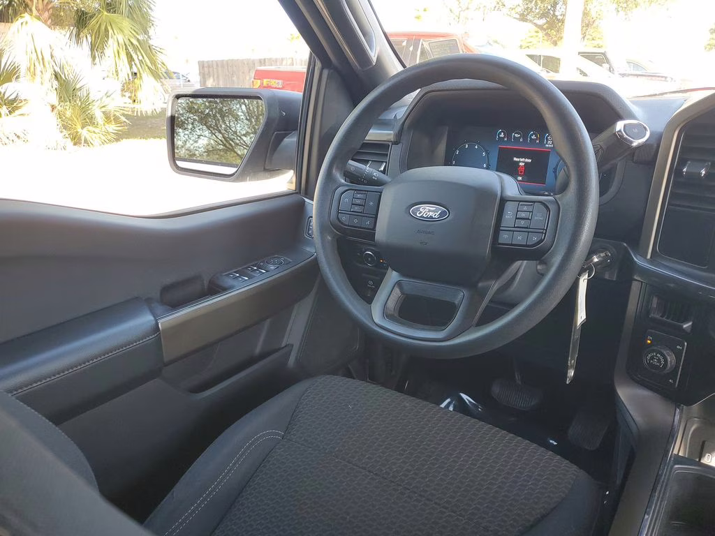 2024 Oxford White Ford F-150 STX 4X4 Truck