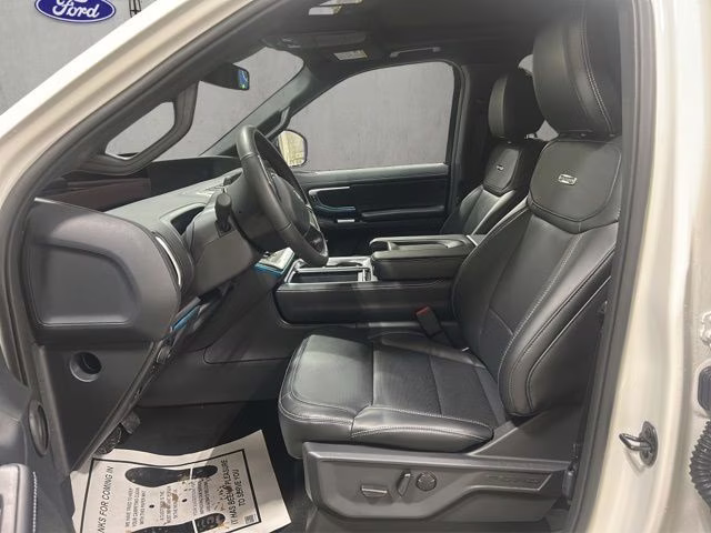 2026 Star White Metallic Tri-Coat Ford Expedition Max Platinum 4X4 SUV