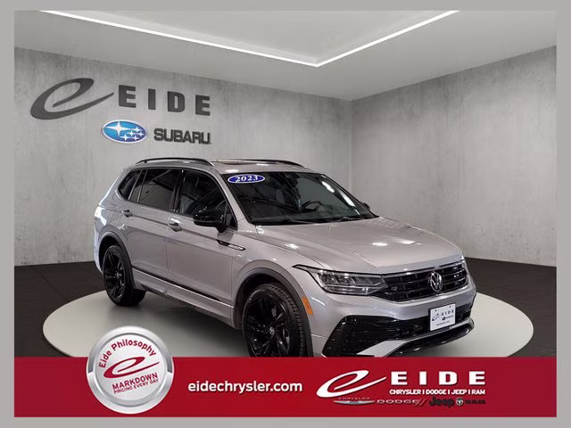 2023 Silver Metallic Volkswagen Tiguan 2.0T SE R-Line Black AWD SUV