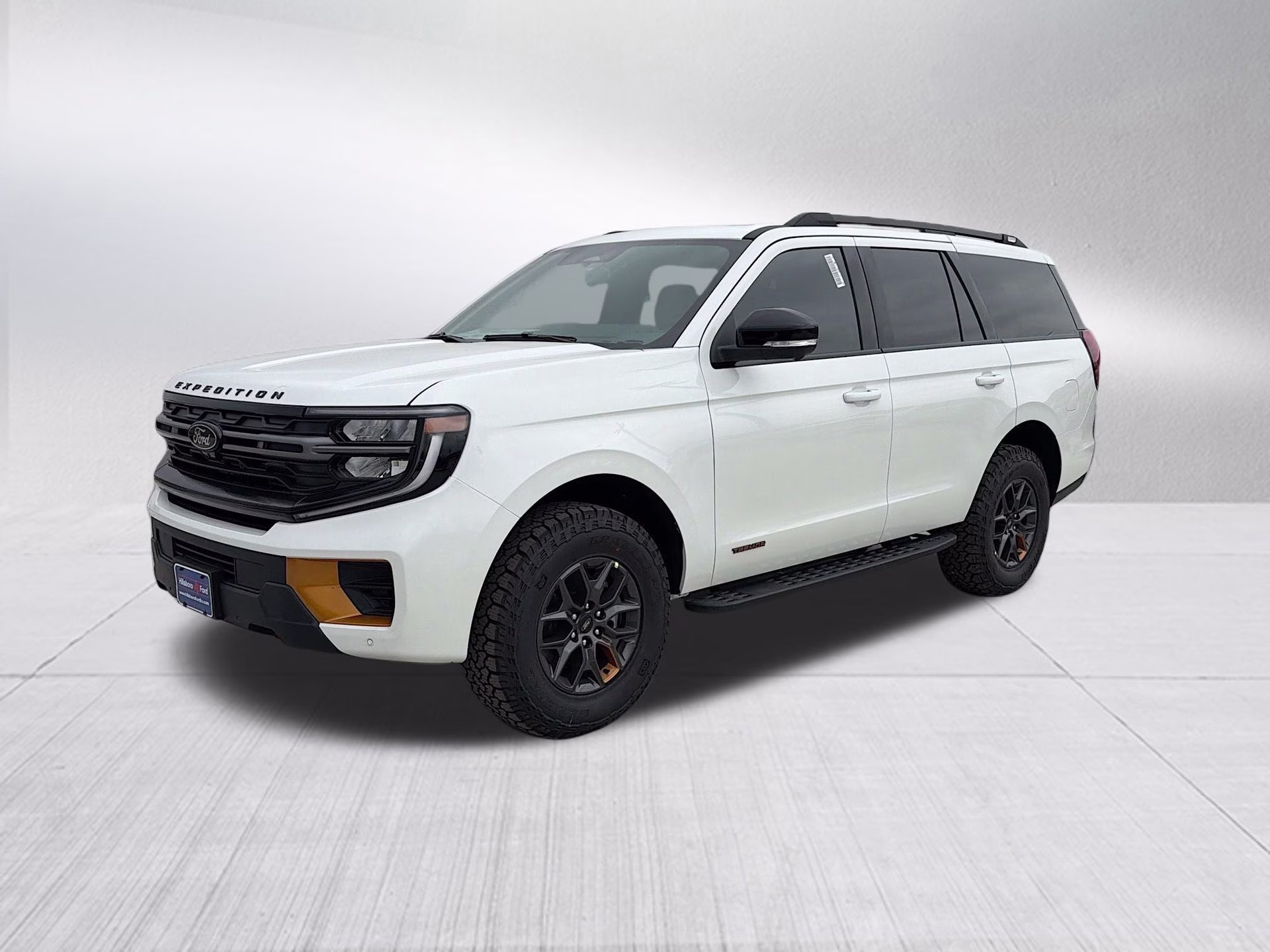 2026 Star White Metallic Tri-Coat Ford Expedition Tremor 4X4 SUV
