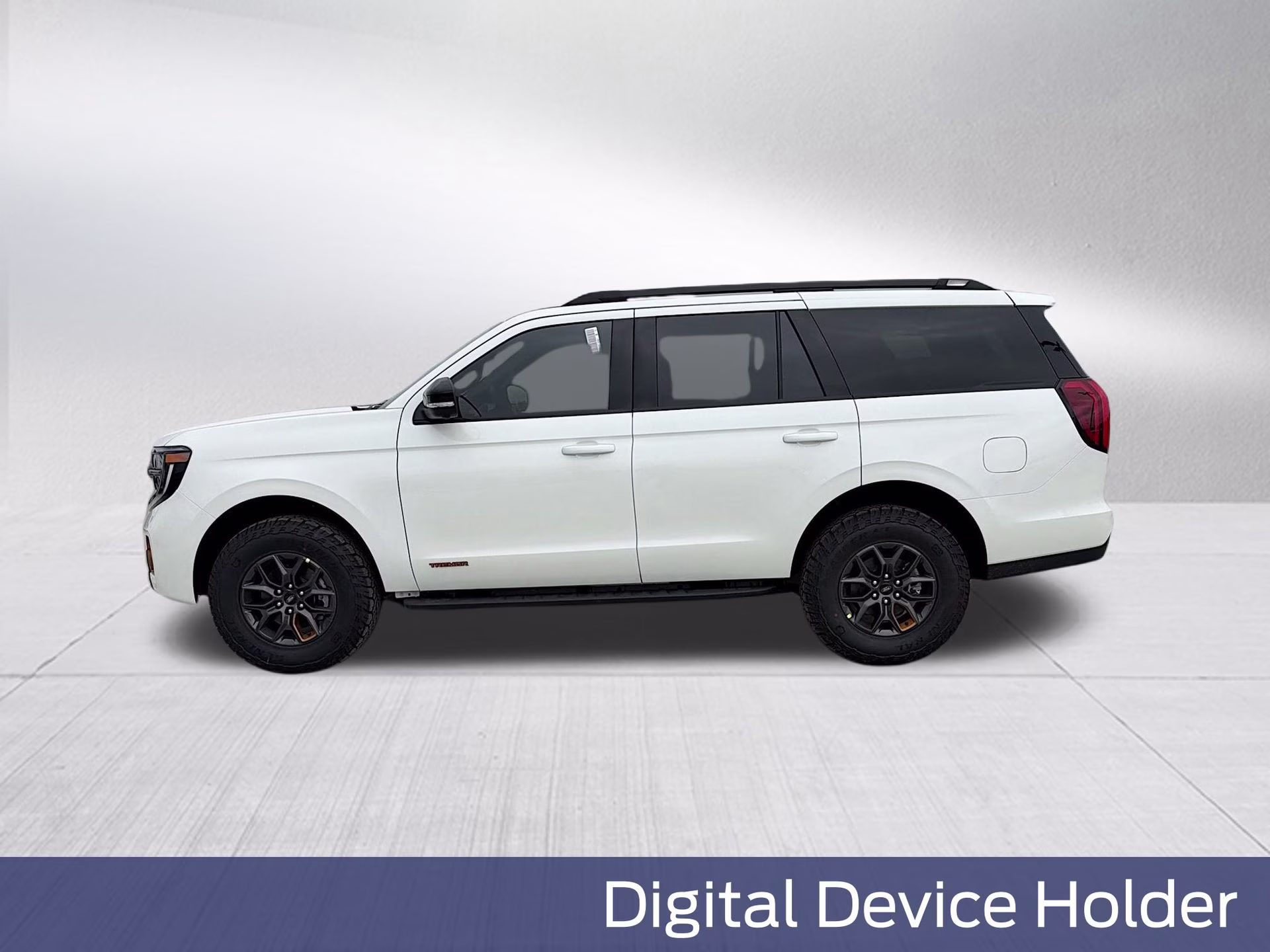 2026 Star White Metallic Tri-Coat Ford Expedition Tremor 4X4 SUV