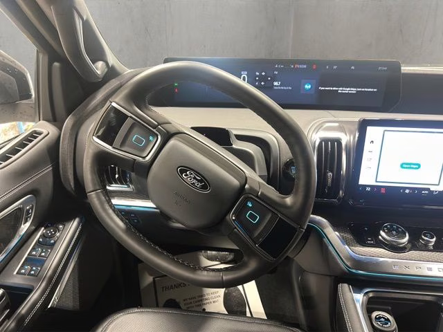 2026 Star White Metallic Tri-Coat Ford Expedition Max Platinum 4X4 SUV