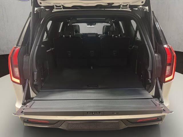 2026 Star White Metallic Tri-Coat Ford Expedition Max Platinum 4X4 SUV