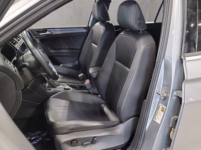 2023 Silver Metallic Volkswagen Tiguan 2.0T SE R-Line Black AWD SUV