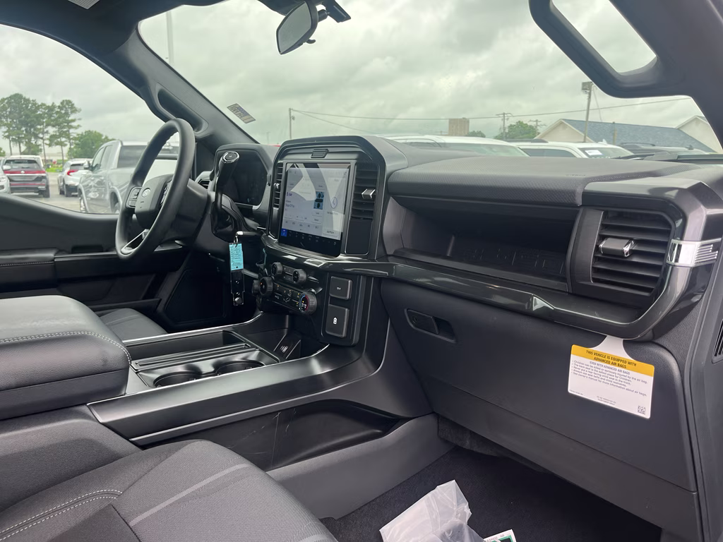 2026 Oxford White Ford F-150 STX 4X4 Truck