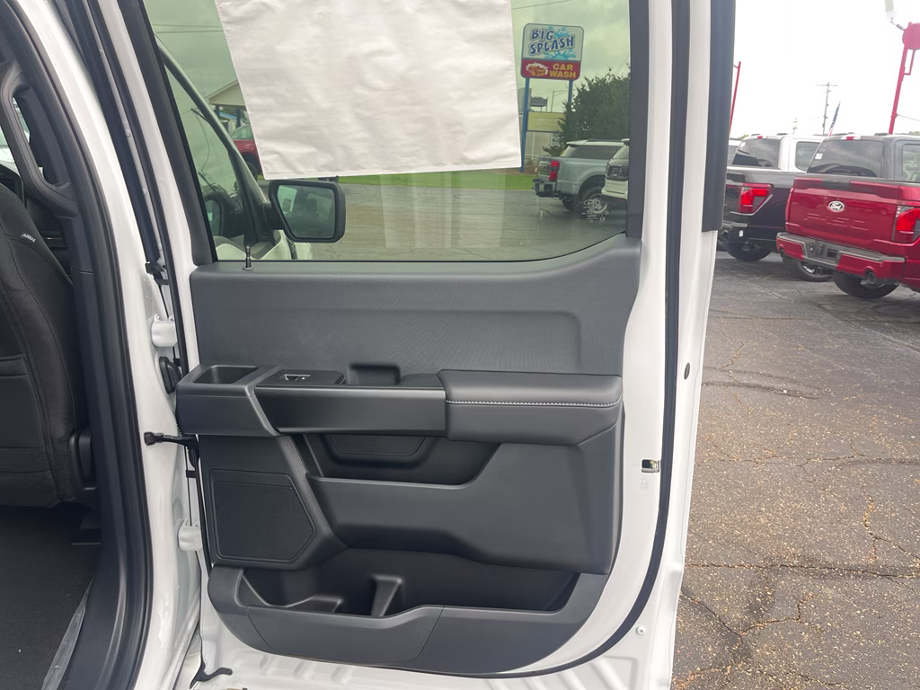2026 Oxford White Ford F-150 STX 4X4 Truck