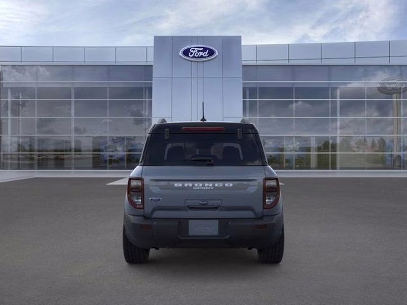 2026 Azure Gray Metallic Tri-Coat Ford Bronco Sport Outer Banks 4X4 SUV