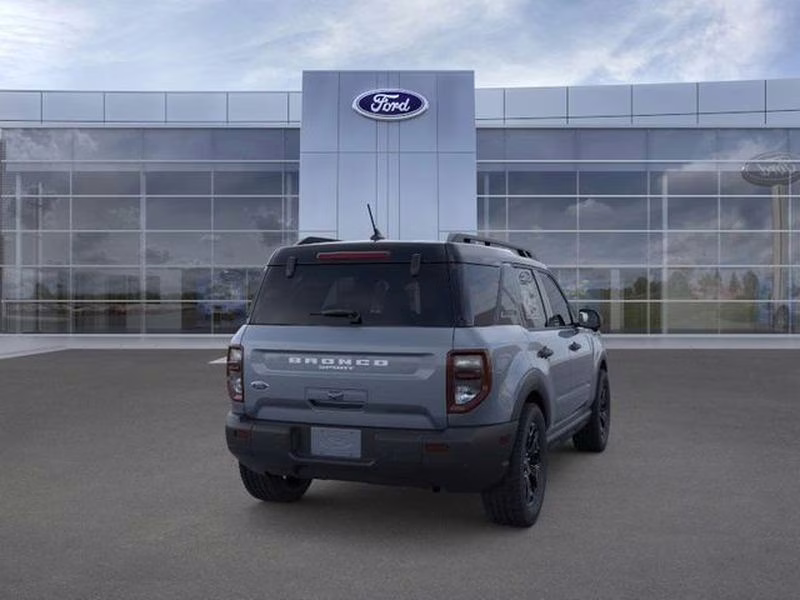 2026 Azure Gray Metallic Tri-Coat Ford Bronco Sport Outer Banks 4X4 SUV