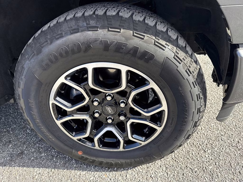 2023 Carbonized Gray Metallic Ford F-150 XLT 4X4 Truck