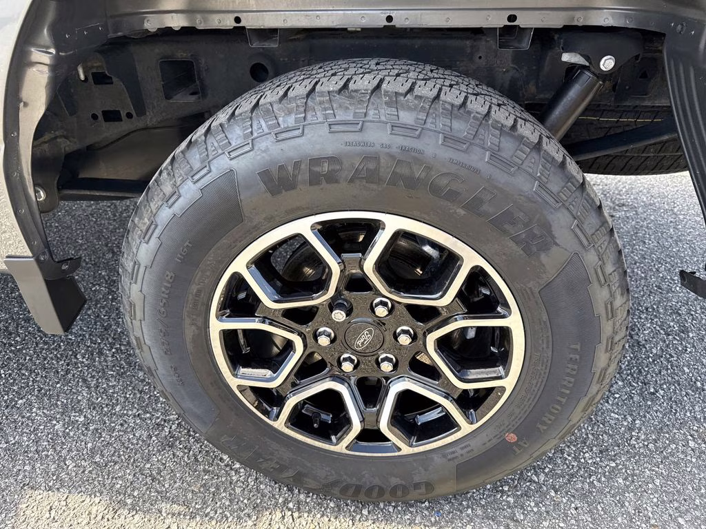 2023 Carbonized Gray Metallic Ford F-150 XLT 4X4 Truck