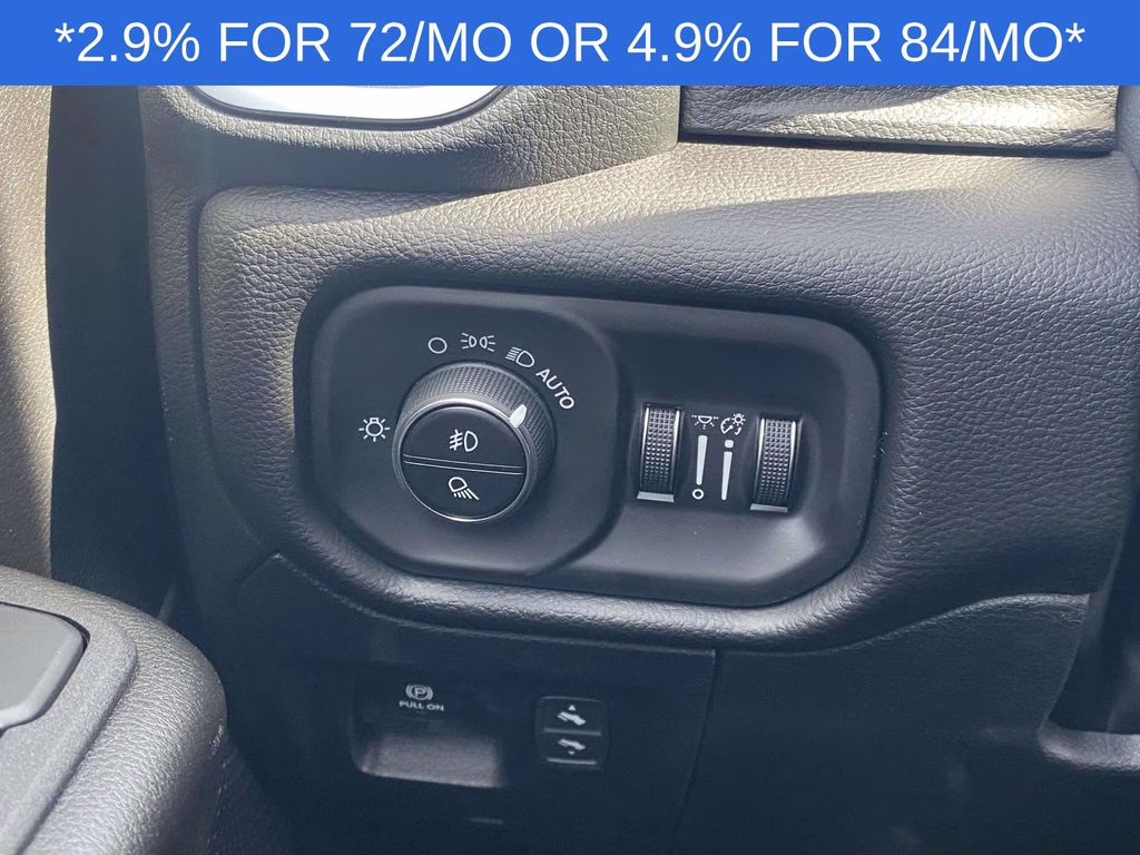 2026 Diamond Black Crystal Pearlcoat Ram 1500 Big Horn/Lone Star 4X4 Truck